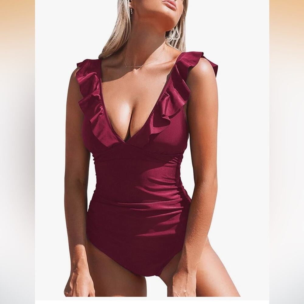 CUPSHE Ruffled Lace-Up One Piece Swimsuit NWT Size M Boho Back Cutout Suit